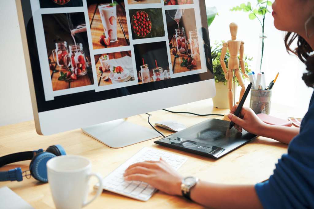 Top 10 PLR Niches to Start Selling in 2025!