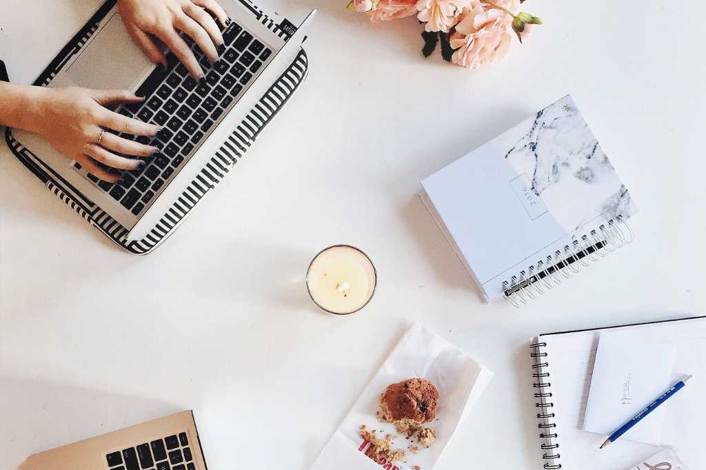 WHY YOU SHOULD SELL PLR AFFIRMATION CARDS ONLINE!